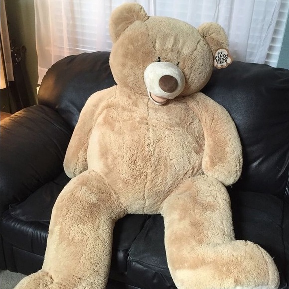 other giant teddy bear